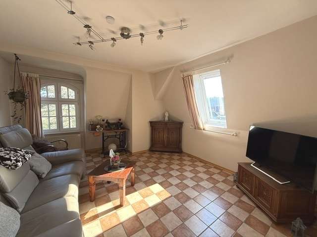 Etagenwohnung Neunkirchen - 4 Zimmer, 82 m&sup2;, 195.000&euro; | Angebot:27248846