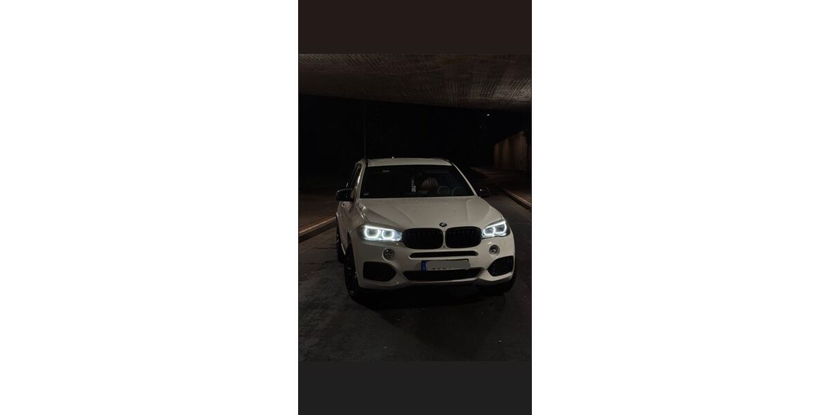BMW X5 222.000 km 22.999 &euro; Bremerhaven 27578