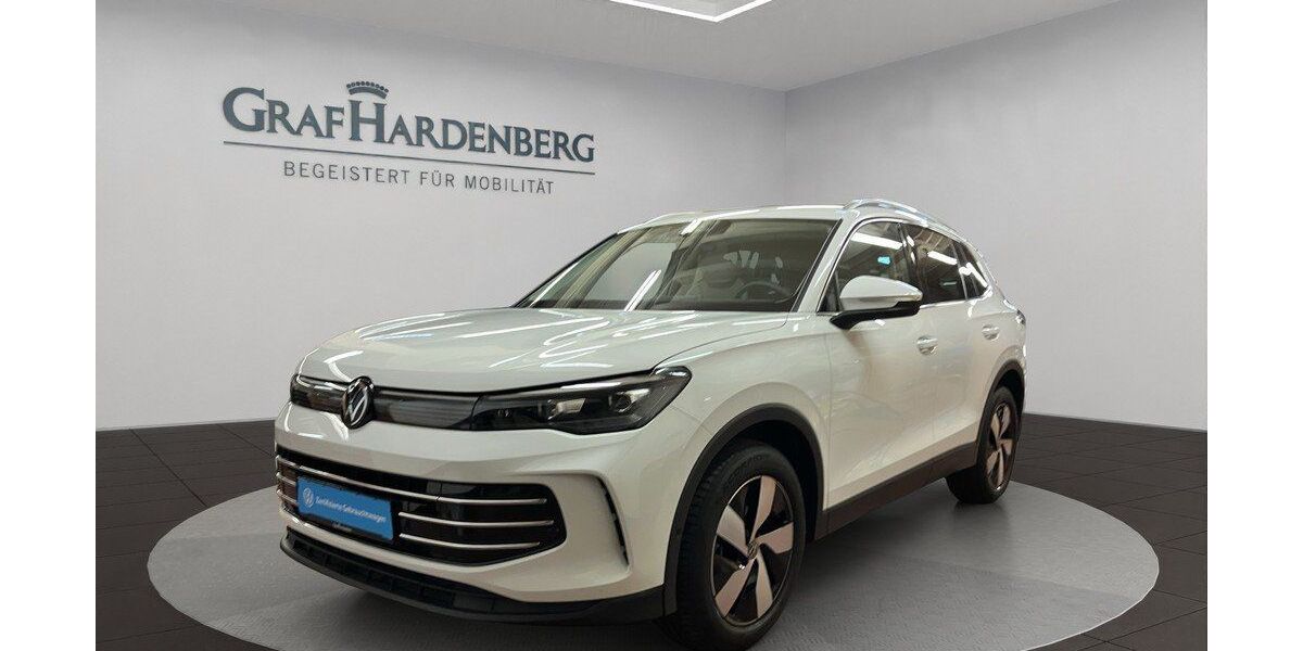 VW Tiguan 18.200 km 33.930 &euro; Singen 78224