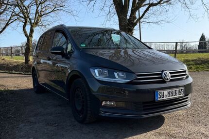 VW Touran 138.500 km 15.800 &euro; Königswinter 53639