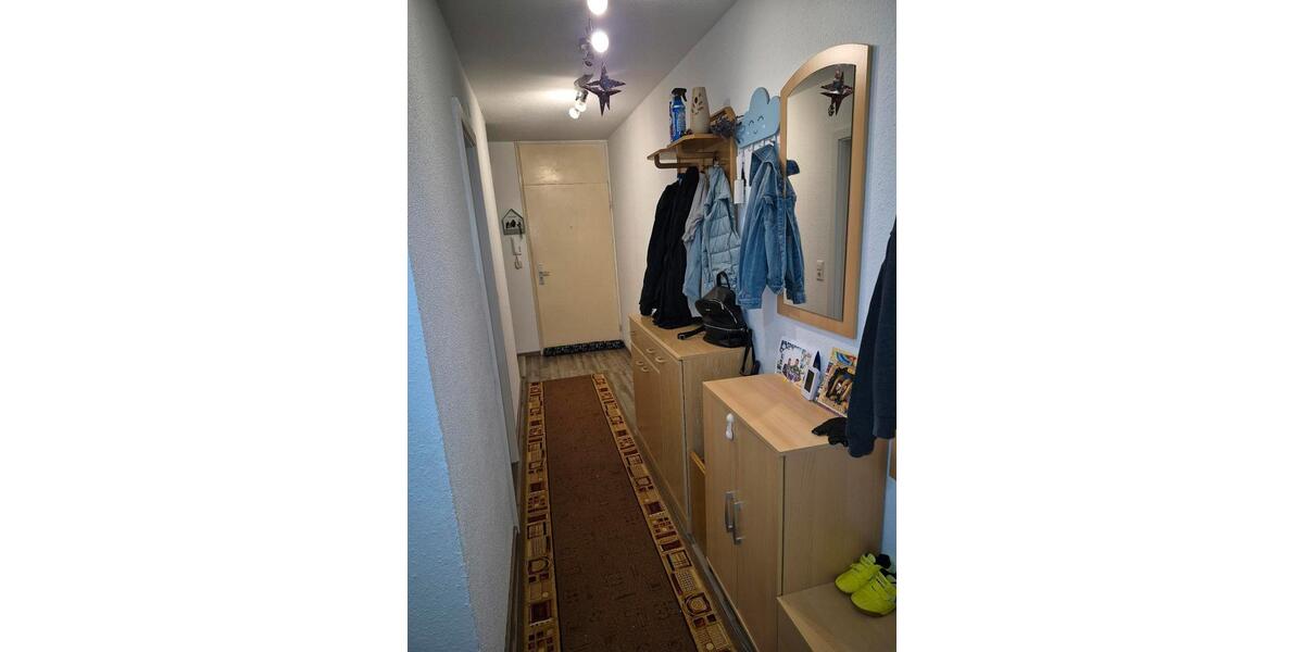 Etagenwohnung Blumberg - 3 Zimmer, 70 m&sup2;, 600&euro; | Angebot:26368825