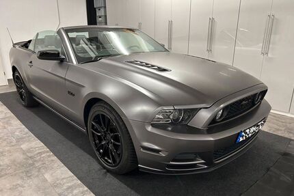 Ford Mustang 275.298 km 15.900 &euro; Heilbronn 74078