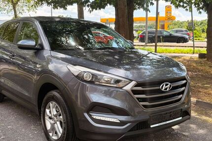 Hyundai TUCSON 146.000 km 9.999 &euro; Köln 51107