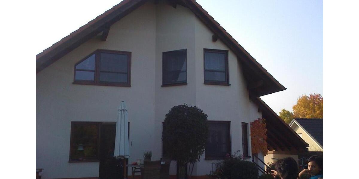 Einfamilienhaus Rödental - 6 Zimmer, 170 m&sup2;, 1.400&euro; | Angebot:26312677