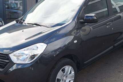 Dacia Lodgy 42.568 km 14.990 &euro; Flensburg 24941