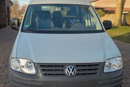 VW Caddy 180.000 km 3.999 &euro; Rödinghausen 32289