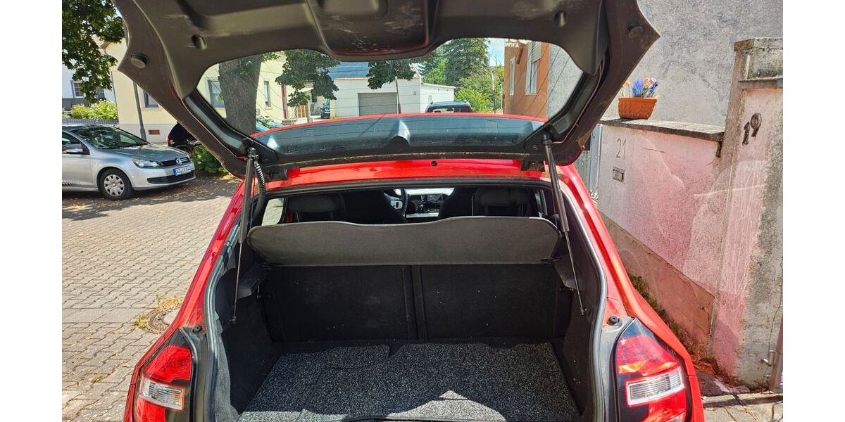 Renault Twingo 83.500 km 7.300 &euro; Dittelsheim-Heßloch 67596