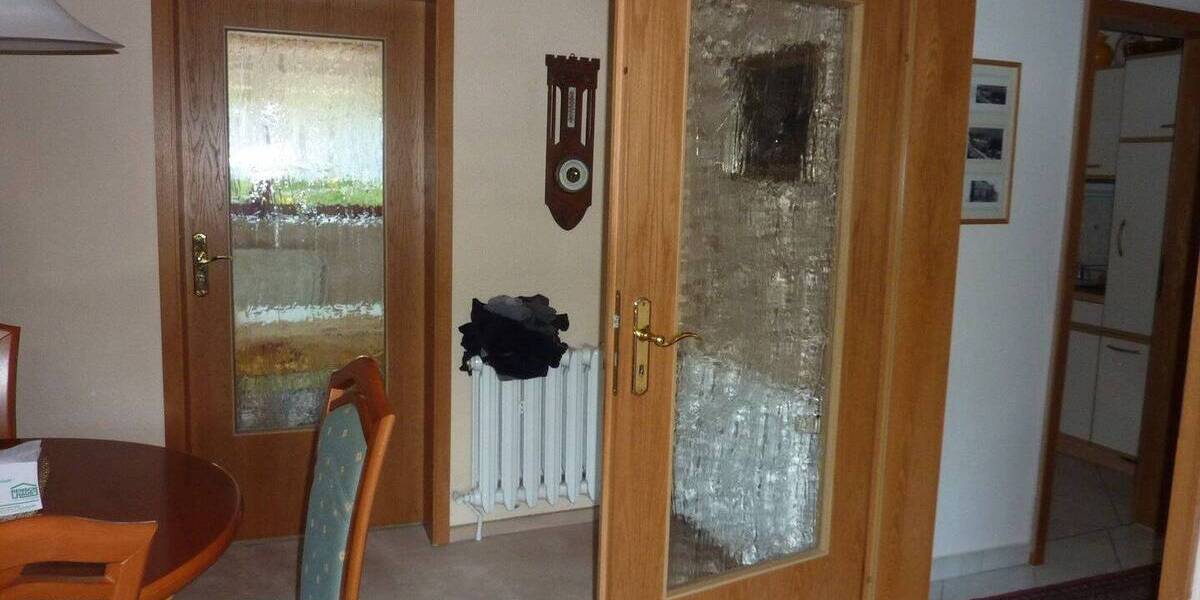 Mehrfamilienhaus, Wohnhaus Geratal - 8 Zimmer, 166 m&sup2;, 139.000&euro; | Angebot:25685476