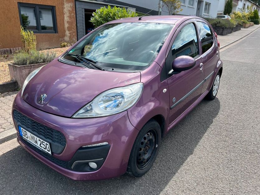 Peugeot 107 78.900 km 4.400 € Großrosseln 66352