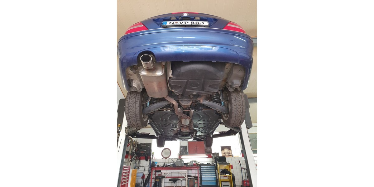 Mercedes-Benz CLK 200 235.000 km 4.999 &euro; Nürnberg 90403