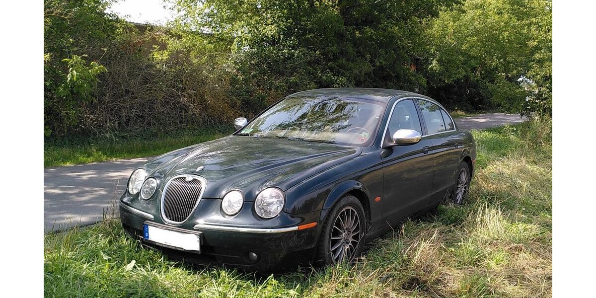 Jaguar S-Type 209.536 km 10.000 &euro; Berlin 10245