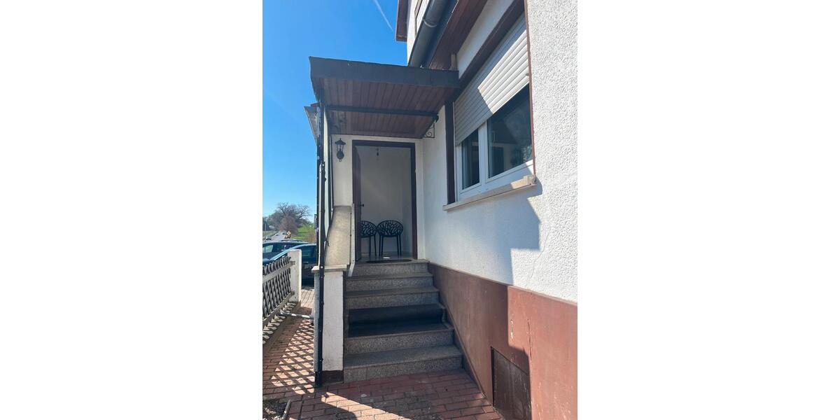 Einfamilienhaus Bad Hersfeld - 4 Zimmer, 100 m&sup2;, 1.250&euro; | Angebot:26129819