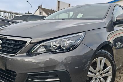 Peugeot 308 152.121 km 9.401 &euro; Wölfersheim 61200