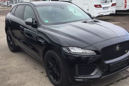 Jaguar F-Pace 128.000 km 24.900 &euro; Leipzig 04179