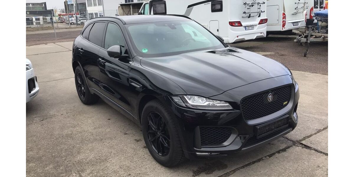 Jaguar F-Pace 128.000 km 24.900 &euro; Leipzig 04179
