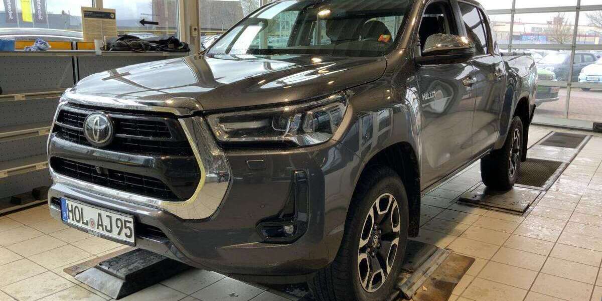 Toyota Hilux 73.506 km 39.990 &euro; Holzminden 37603