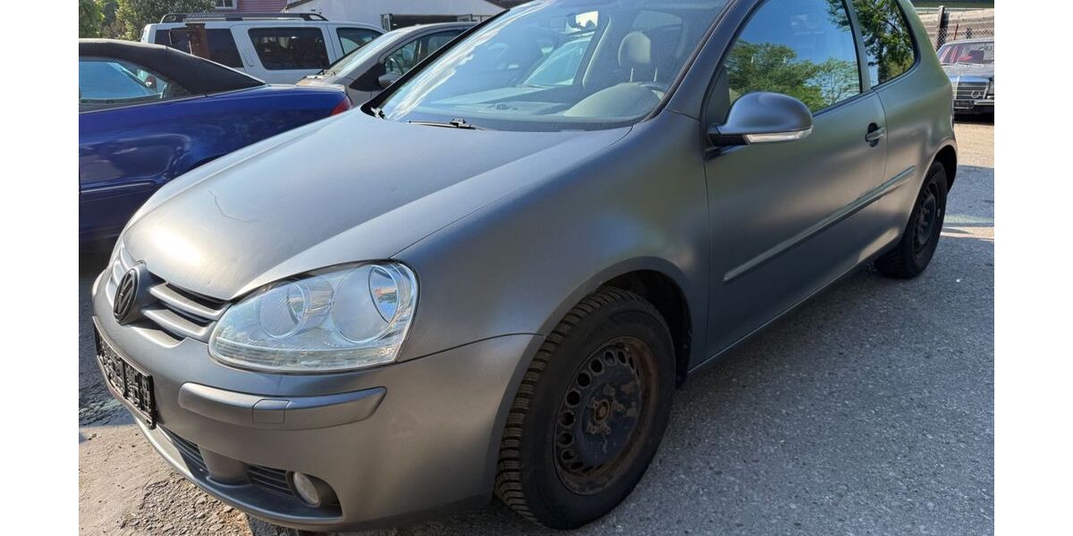 VW Golf 180.000 km 1.999 &euro; Stuttgart 70437