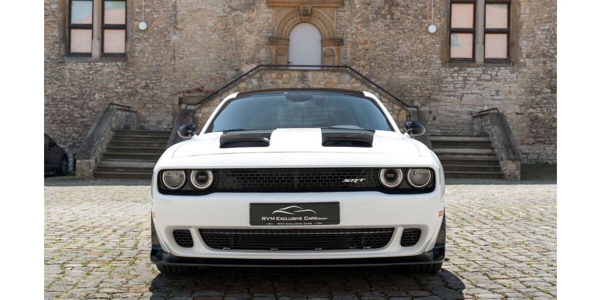 Dodge Challenger 10.061 km 39.900 &euro; Völpke 39393