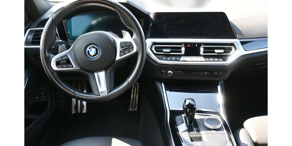 BMW 320e tour*M Sport*Aut Navi Leder/Alca RFK 19Alu 46.000 km 29.990 &euro; Seevetal - Hittfeld 21218