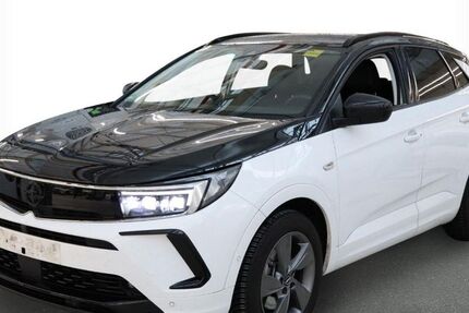 Opel Grandland (X) 27.720 km 24.980 &euro; Kiel 24107