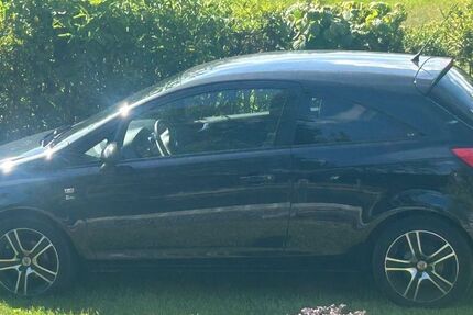 Opel Corsa 156.819 km 3.600 &euro; Gedern 63688