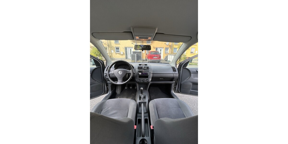 VW Polo 238.345 km 2.499 &euro; Würzburg 97070