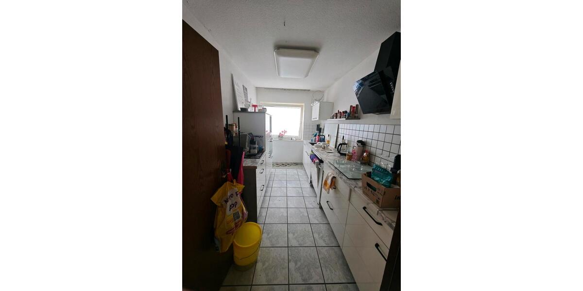 Hochparterre Bad Pyrmont - 3 Zimmer, 83 m&sup2;, 700&euro; | Angebot:26324439