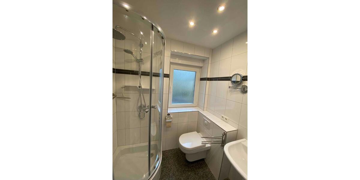 Einfamilienhaus Nickenich - 9 Zimmer, 175 m&sup2;, 449.000&euro; | Angebot:25171397