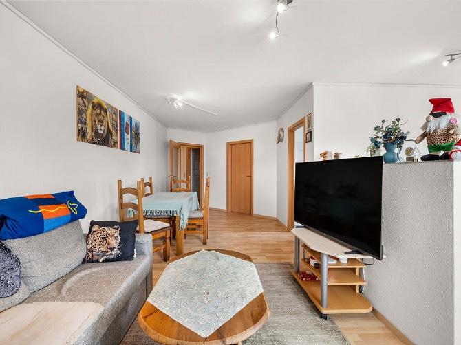 Helle 2-Zimmer-Wohnung mit Balkon und Stellplatz in Illertissen zimmer