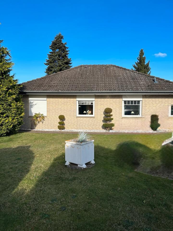 Walmdach Bungalow Nähe Ostsee