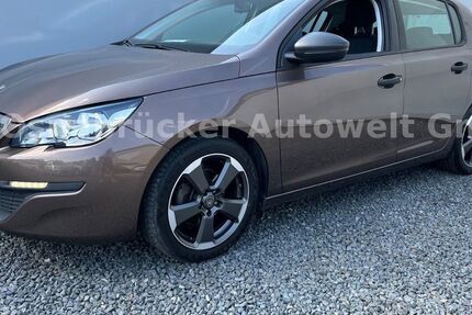Peugeot 308 87.800 km 7.999 &euro; Georgsmarienhütte 49124
