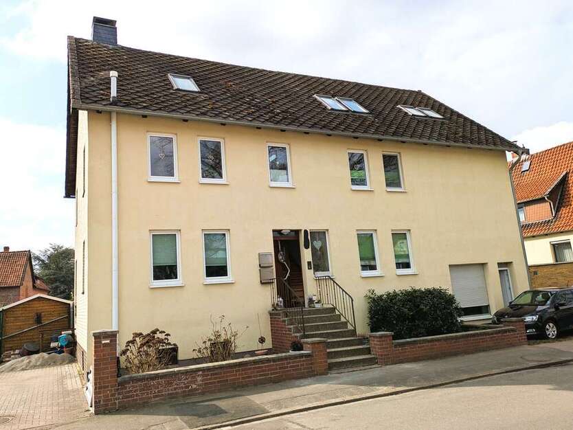 Haus zum Kaufen in Niedersachsen - Wendeburg 559.000 € 270 m²