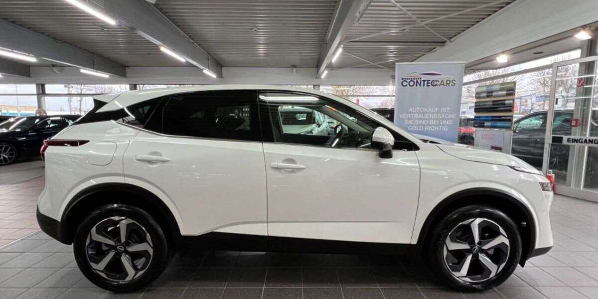 Nissan Qashqai 9.688 km 24.999 &euro; Werl 59457