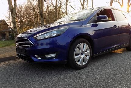 Ford Focus 214.300 km 7.890 &euro; Hohenwestedt 24594