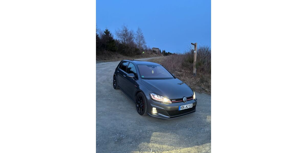 VW Golf 140.000 km 18.300 &euro; Winterberg 59955