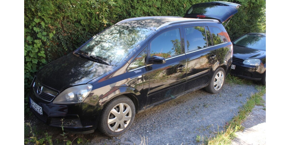 Opel Zafira B 244.000 km 1.500 &euro; Altenkunstadt 96264