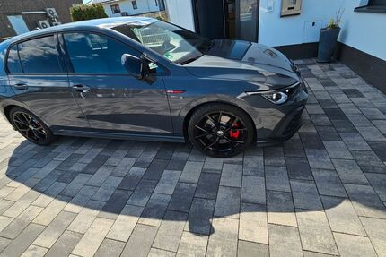 VW Golf 24.200 km 33.900 &euro; Habichtswald 34317