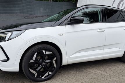 Opel Grandland (X) 36.250 km 23.900 &euro; Betzdorf 57518