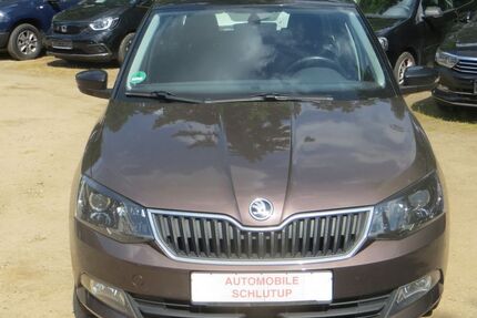 Skoda Fabia 74.000 km 10.500 &euro; Lübeck 23568