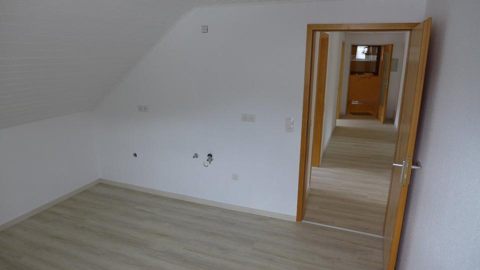 Dachgeschoßwohnung Boppard - 3 Zimmer, 70 m&sup2;, 490&euro; | Angebot:24669726