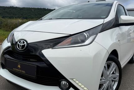 Toyota Aygo (X) 73.206 km 9.990 &euro; Schweich-Issel 54338