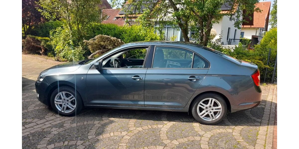 Skoda Rapid 202.000 km 5.250 &euro; Petershagen 32469