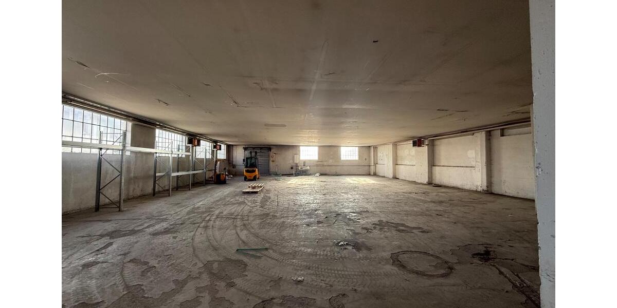 Gewerbeobjekt Ergolding - 2.750&euro; | Angebot:23759853