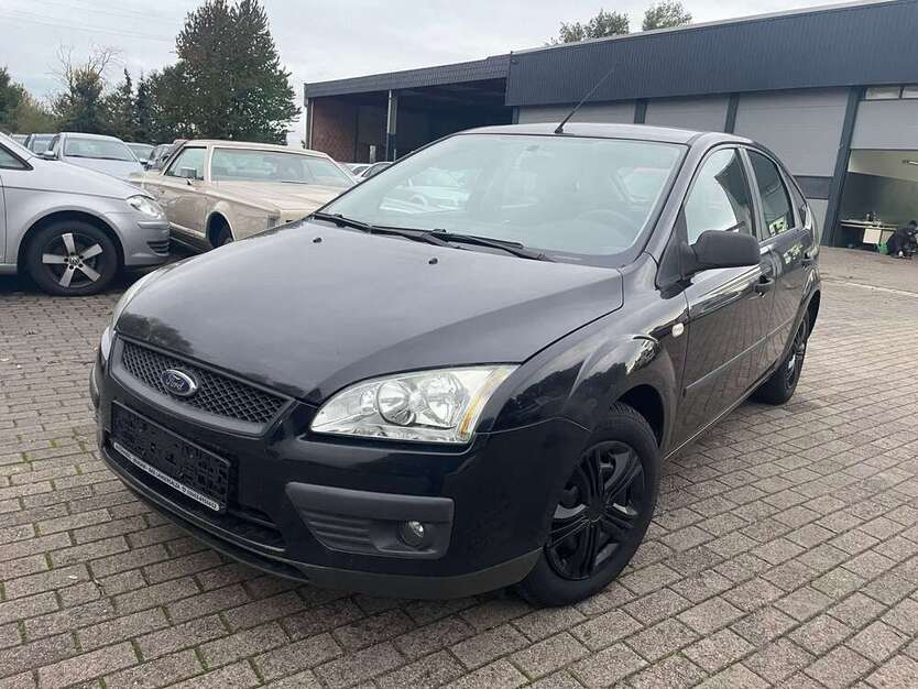 Ford Focus 111.198 km 2.700 € Einbeck 37574