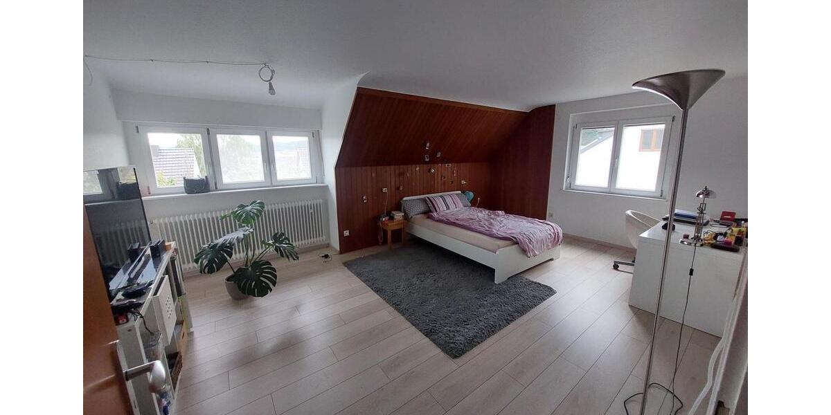 Dachgeschoßwohnung Bad Säckingen - 24 Zimmer, 57 m&sup2;, 580&euro; | Angebot:26652369