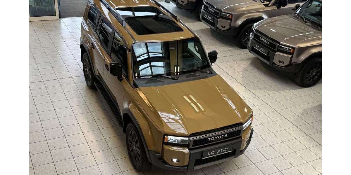 Toyota Land Cruiser 19.888 km 88.895 &euro; Poing bei München 85586