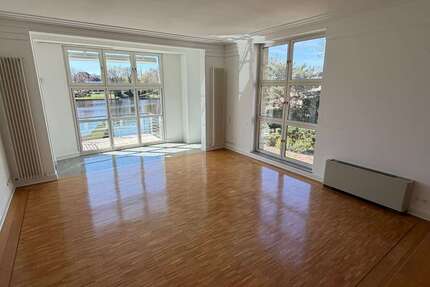 Wohnung Hamburg Winterhude - 4 Zimmer, 199 m&sup2;, 4.473&euro; | Angebot:26446502