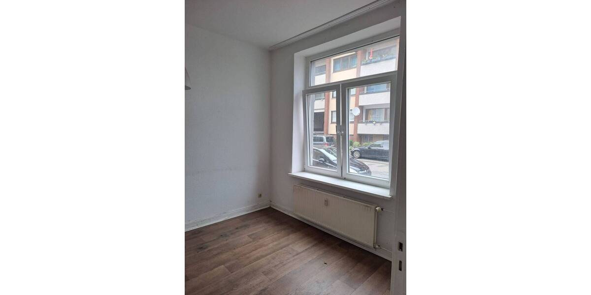 Etagenwohnung Neumünster Innenstadt - 2 Zimmer, 48 m&sup2;, 380&euro; | Angebot:26851153