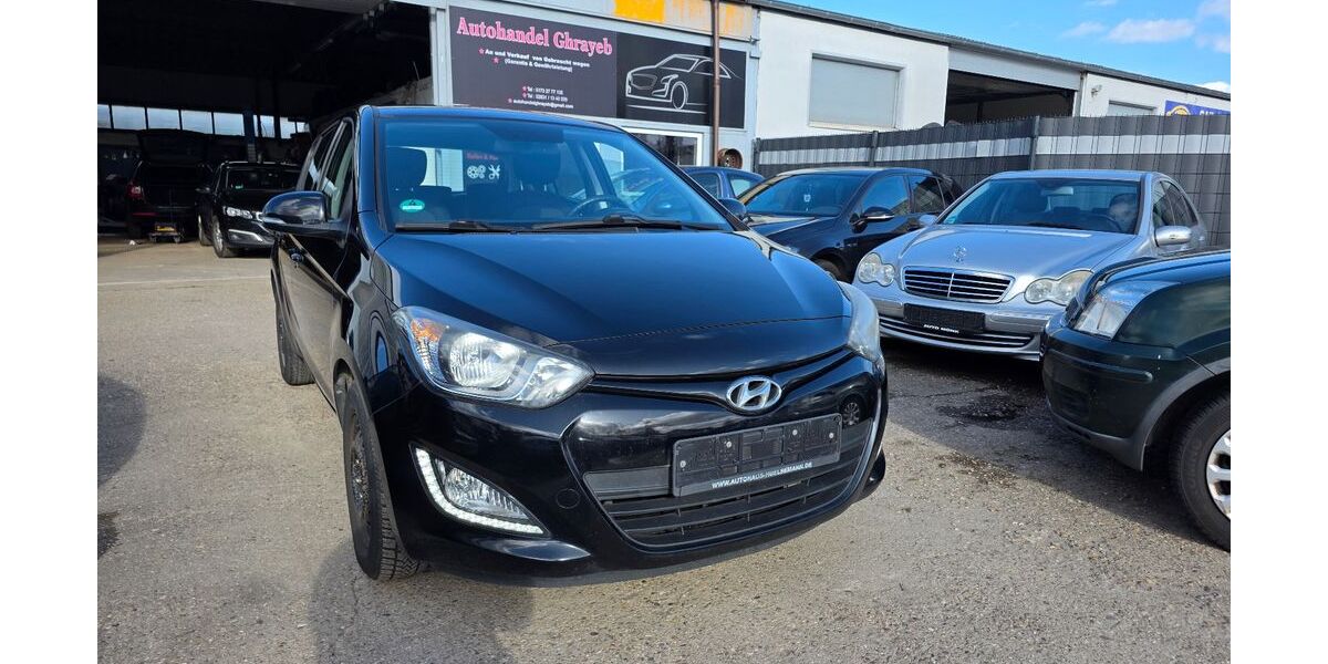 Hyundai i20 169.000 km 3.999 &euro; geldern 47608