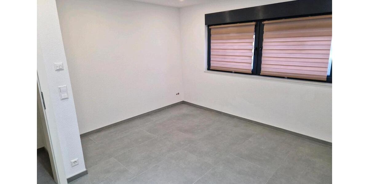 Mehrfamilienhaus, Wohnhaus Tuttlingen - 8 Zimmer, 250 m&sup2;, 644.800&euro; | Angebot:27131653